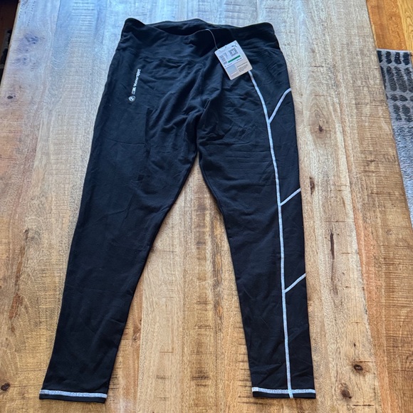Puma BMW MOTORSPORT Black COTTON stretch Leggings with White Accents NWT LARGE